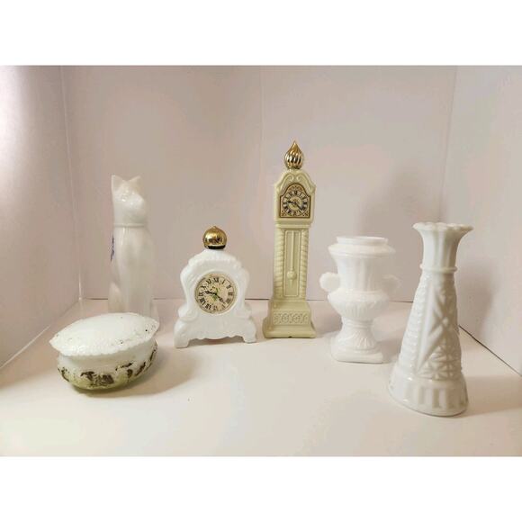 Lot of 6 Vintage Avon Milk Glass Perfume Bottles + Powder Dish Vanity Set - Picture 1 of 10